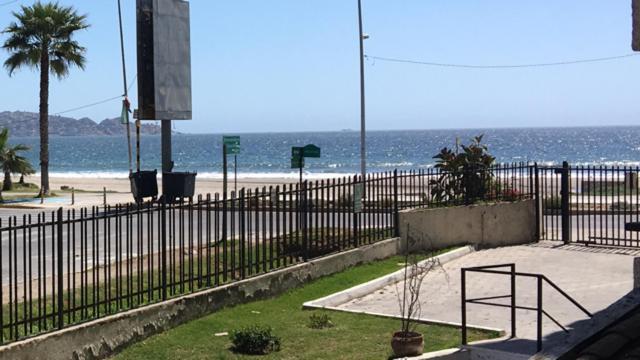 Apartamento Avenida Del Mar , Primera Linea, Edificio Canto Del Agua